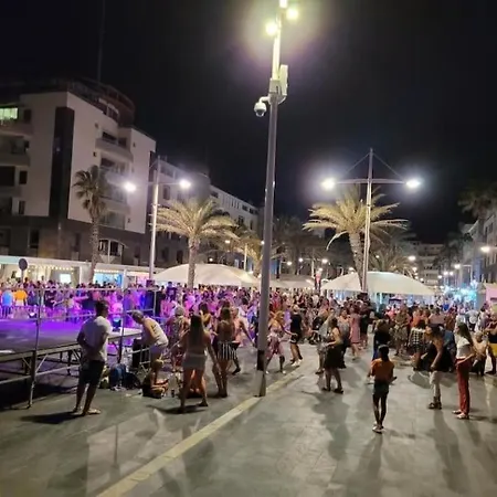 Mom' Blue Paradise Front De 61 M2 Cap'diem 3 étoiles - Idéal Pour Un De 15j Ou ! 3 Clim, Wifi, Lit 160 - 4è Ascenseur, Parking, Piscine, Pétanque, Ping-pong - Pistes Cyclables - Golf&tennis à 10 Mn Appartement